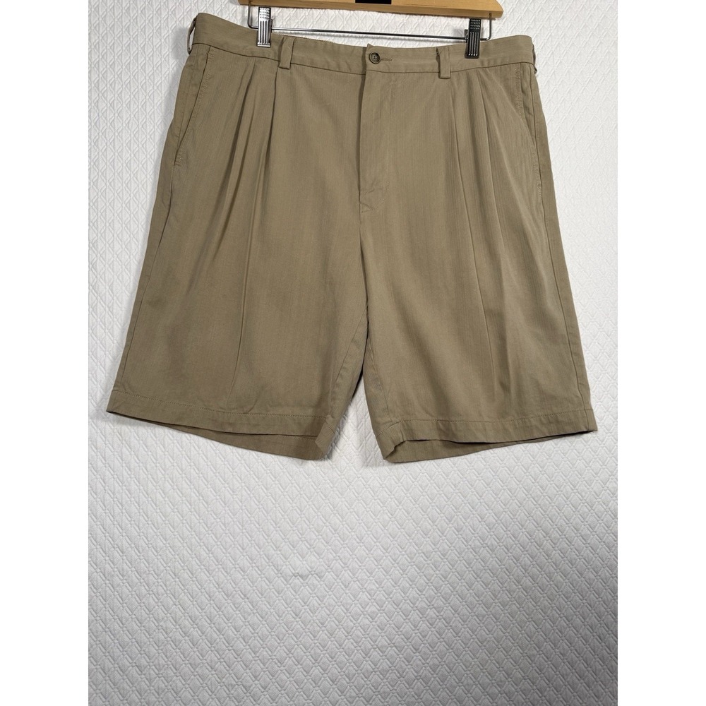 Silk/Bamboo Beige Chino Pleated Shorts Tommy Bahama Mens 36 Preppy Casual luxury